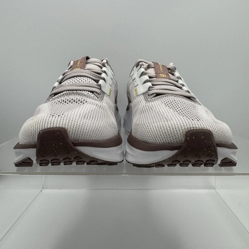 Brand New Nike Air Zoom Structure 25 DJ7884-010 Violet Women Size 10 / Men's 8.5